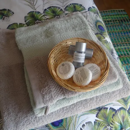 Le Grillage A Poules 住宿加早餐酒店