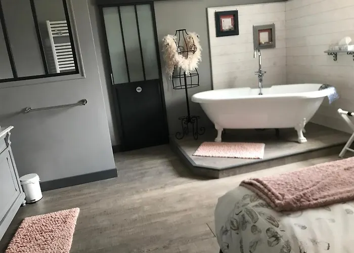 Couette-café Le Grillage A Poules