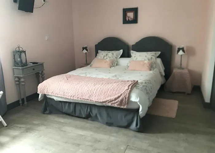 Couette-café Le Grillage A Poules *